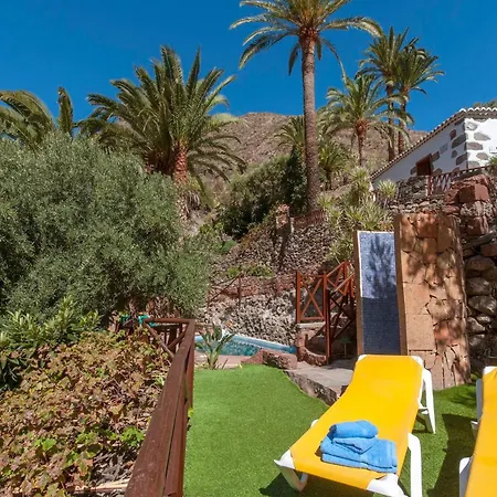 Holiday home Casa Con Piscina En *